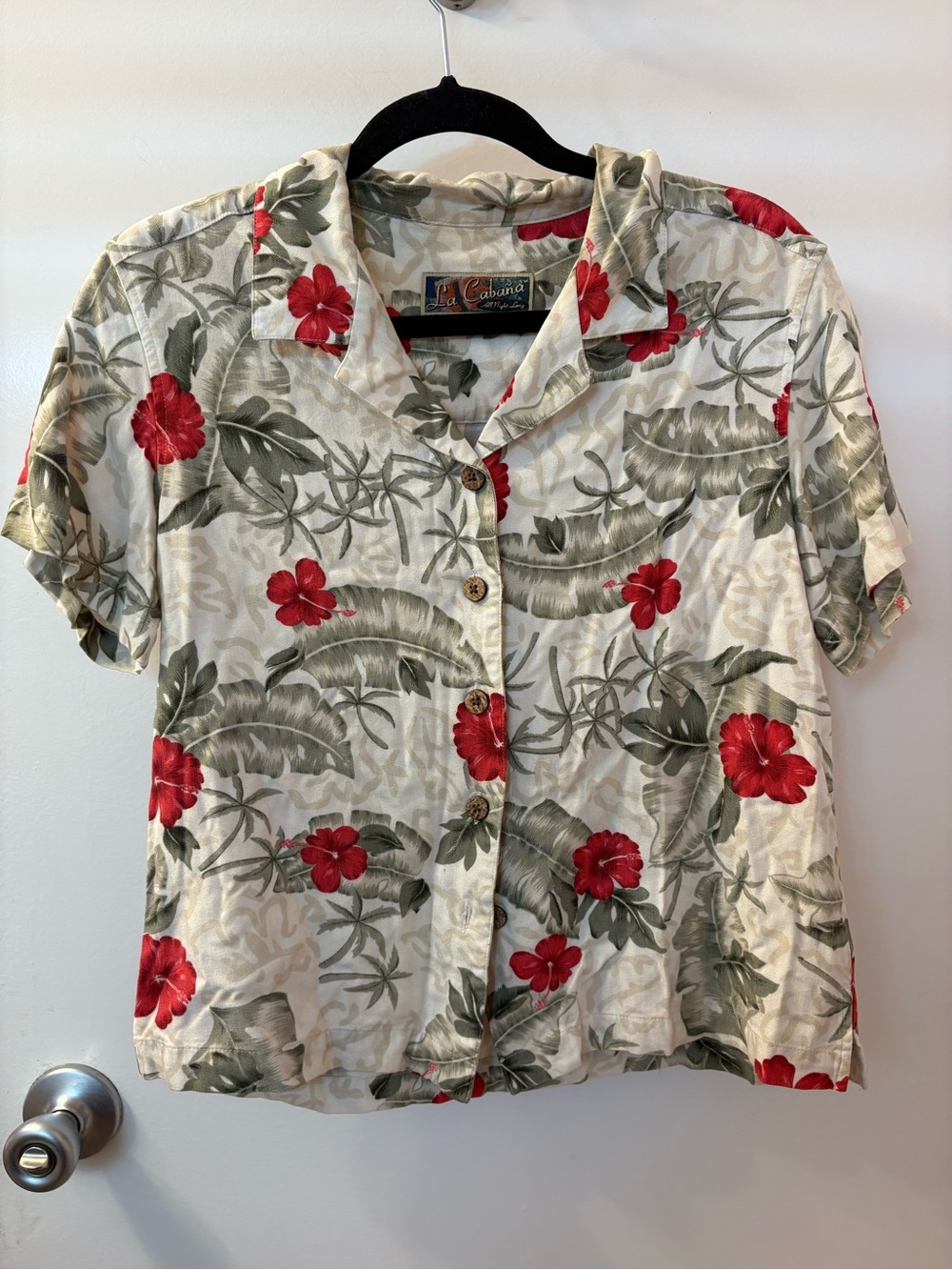Red Floral Short-Sleeve Camp Shirt - Women's